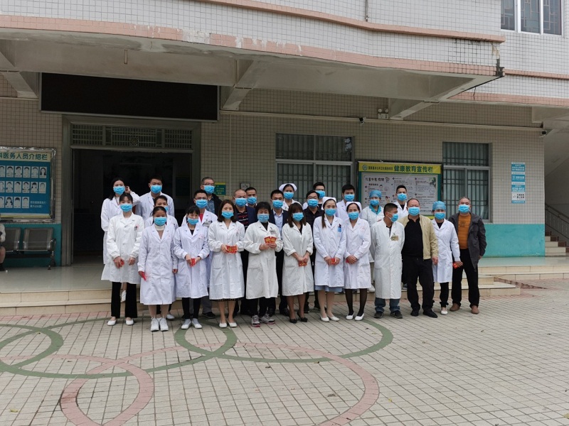 河頭鎮(zhèn)中心衛(wèi)生院全體醫(yī)護(hù)人員堅守崗位.jpg