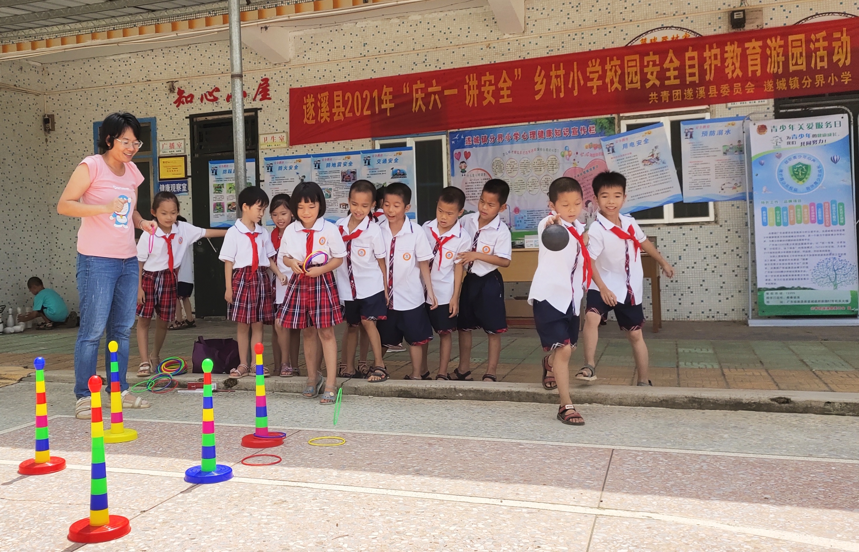 時間：2021年5月31日；地點：分界小學；主辦單位：團縣委；活動主題：遂溪縣2021年“慶六一 講安全”鄉(xiāng)村小學校園安全自護教育游園活動2.jpg
