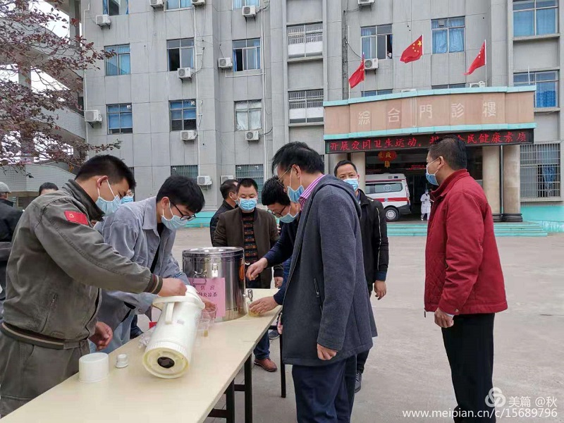 楊柑鎮(zhèn)慰問(wèn)一線醫(yī)護(hù)人員3..jpg