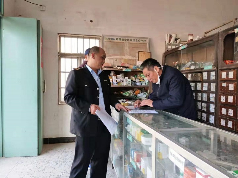 不忘初心擔使命，履職盡責控疫情11..jpg