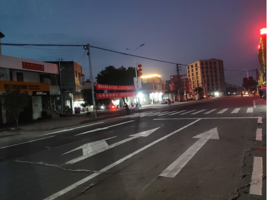 洋青鎮(zhèn)：統(tǒng)籌推進狠抓交通工作、多措并舉助力道路安全986.png