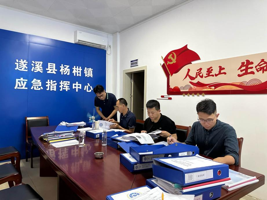 遂溪縣組織開展國(guó)慶和黨的二十大期間3.png