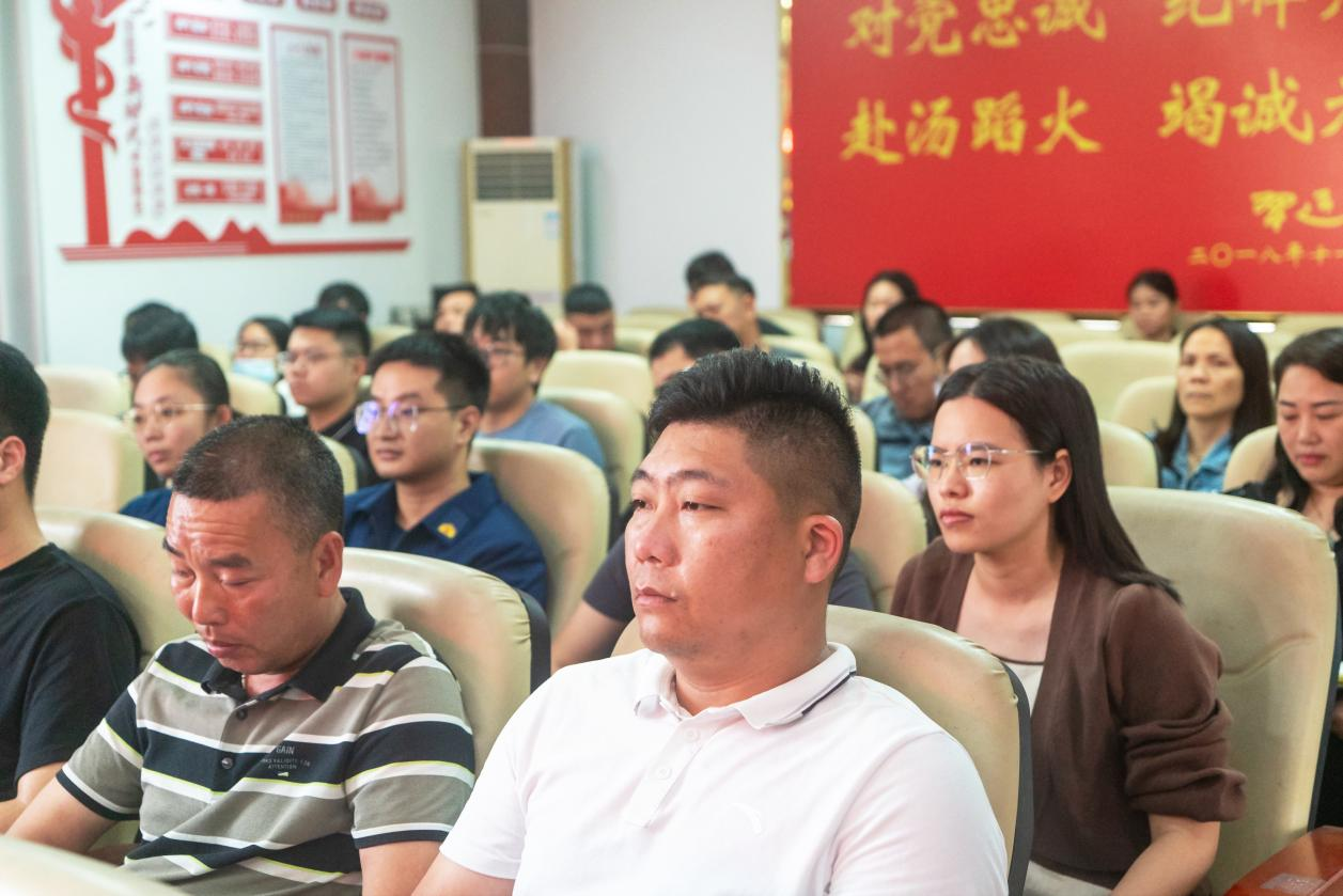 遂溪縣應(yīng)急管理局舉辦人工智能實操培訓(xùn)班5.png