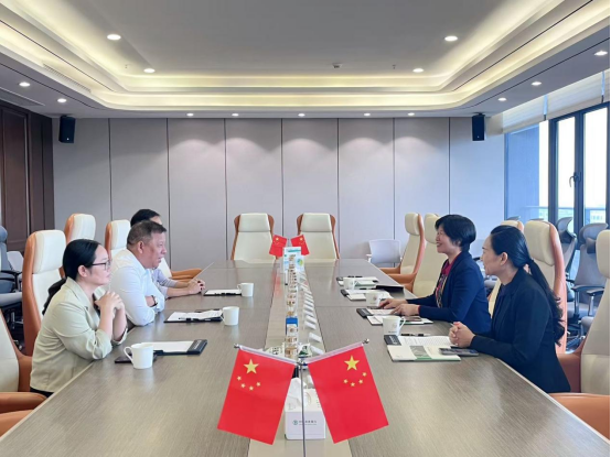 遂溪婦聯(lián)到廣東五洲藥業(yè)有限公司開展走訪答謝活動